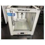 Ultimaker 2 3D Printer with Filiment