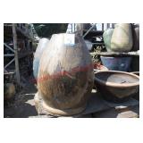 Lot of (1000+) pots and planters