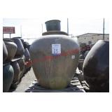 Lot of (250+) pots and planters round and squares