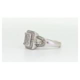 14K DIAMOND CLUSTER RING