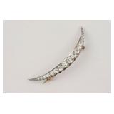 14K PLATINUM-TOP DIAMOND CRESCENT MOON PIN
