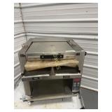 Like NEW Holman 12" HCTE Horz. Elec. Toaster