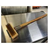 NEW Felton 33" Brush / Scraper - CHEF203