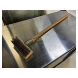 NEW Felton 34" Grill Scraper Brush - CHEF204