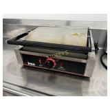 Winco 14" Flat Panini Press