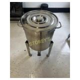 Stock Pot w/ Lid, Stand & Drain ~14 x 14 x 26