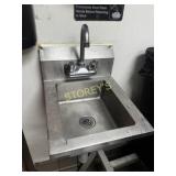 S/S Wall Mounted Hand Washing Sink