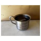 LG Measuring Cup ~8 x 6