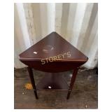 Triangle Drop-Side Side Table ~18 x 16 x 25 Triangle Drop-Side Side Table ~18 x 16 x 25