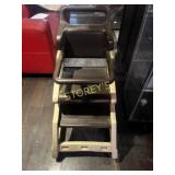 Rubbermaid High Chair on Wheels