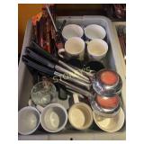 Bus Bin w/ Lighters, Coffee Cups & Portion Scoop