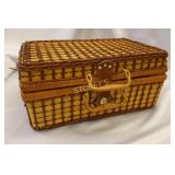 Loaded Picnic Basket w/ $75 Gift Card