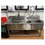 Magnum S/S Triple Well Sink w/ Pre Rinse Hose