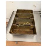 5 Loaf Pans - 4 Units - 12 x 4.5 x 3