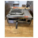 Pizza Pal Table Top Elec. Oven ~12'