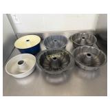 6 Asst Baking Pans