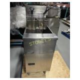 Pitco 40lbs Gas Deep Fryer - SG14