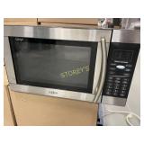 Sanyo Microwave ~21 x 17 x 12