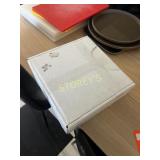 New Box Green Checker Liner 12x12