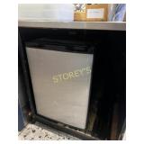 S/S Under Counter Freezer