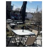 Patio Table w/ 4 Chairs & Umbrella w/base