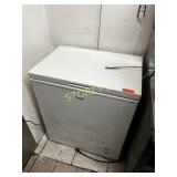 Cheff Chest Freezer ~29 x 20 x 33