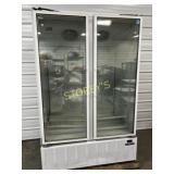 Masterbuilt Refurbished 2dr Glass Freezer
