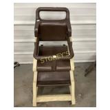Rubbermaid High Chair
