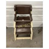 Rubbermaid High Chair