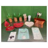 Pineapple Cups, Sign, Plastic Serving ware