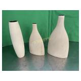 3 Earth Vases
