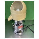 Sunkist Commercial juicer ~8 x 17