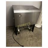 Silver King Refrigerated Milk Dispenser ~26x17x31
