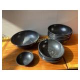 ~10 Plastic Salad Bowls - 12" to 18"
