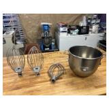 40qrt Dough Bowl, 2 Whisks & Paddle