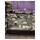 Igloo italian Refrigerated Pastry Display Case