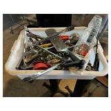 Bin w/ Asst Kitchen Utensils