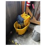 Mop, bucket & Wringer
