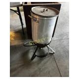 Stock Pot Burner & Pot w/ Lid