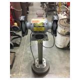 TradeMaster 6" Bench Grinder w/ Vice