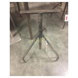 Adjustable Stock Stand