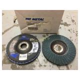 Box of Norton 5 x 7/8 Flap Discs - ~10/box