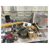 Table Lot + 3 Piece of Alumin