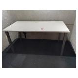 Table with metal legs