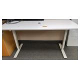 White table with adjustable metal legs