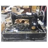 Bel Air sewing machine w/light and foot pedal