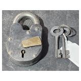 Vintage Looking Padlock w/ 2 Keys