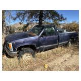 1993  4 x 4 GMC 1500 pick up truck