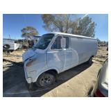 1971  Tradesmen 200 Dodge van MODEL 838