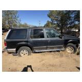 1996 FORD EXPLORER LT SUV